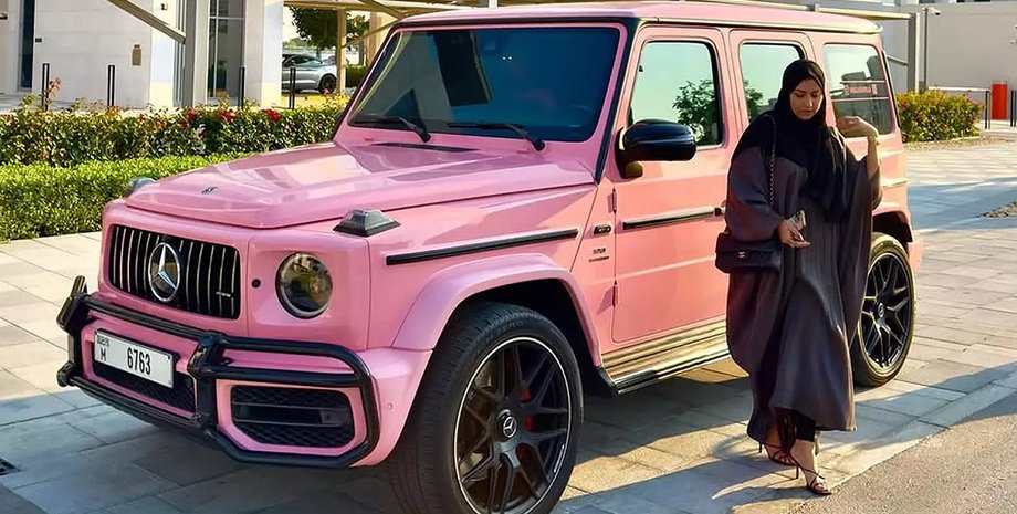 Малика Раджа, Дубай