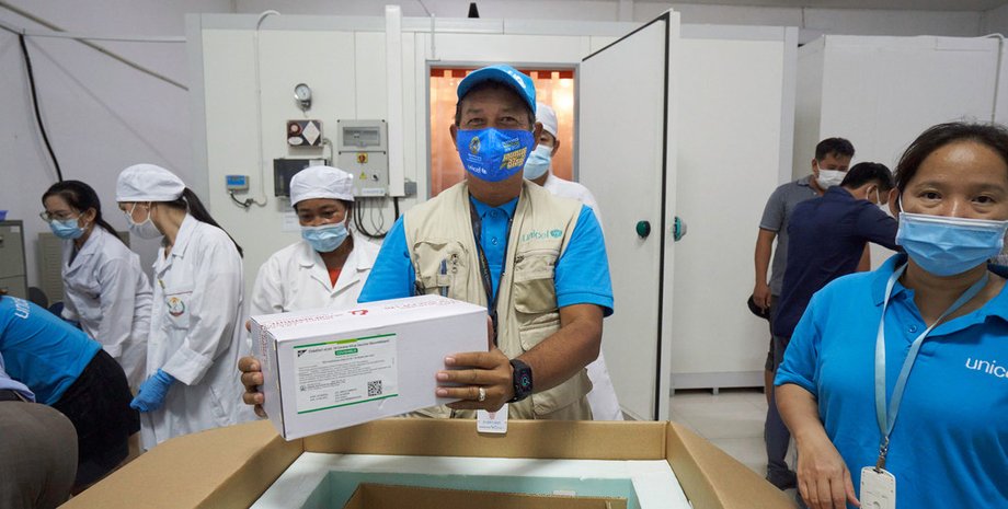 коронавірус, вакцина, ризики, astrazeneca, фото