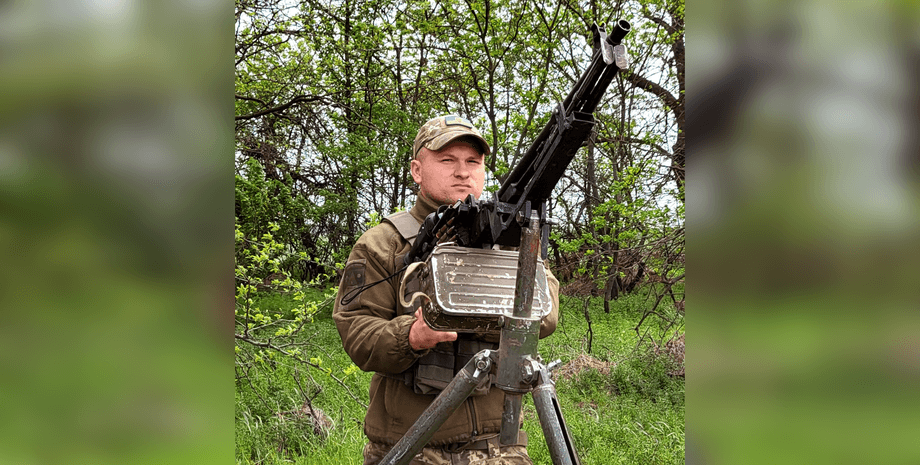 кулеметник, воїн, солдат ППО, кулеметник, ЗСУ, війна