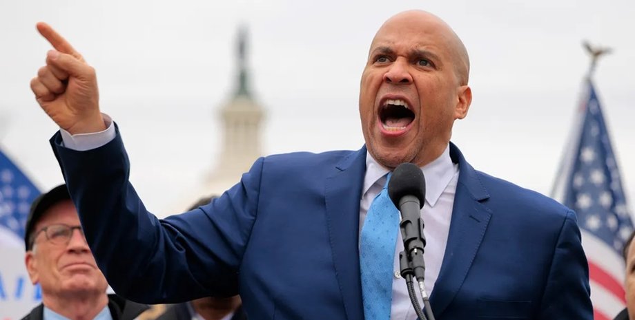 Корі Букер, сенатор Корі Букер, виступ Корі Букер, виступ Корі Букер