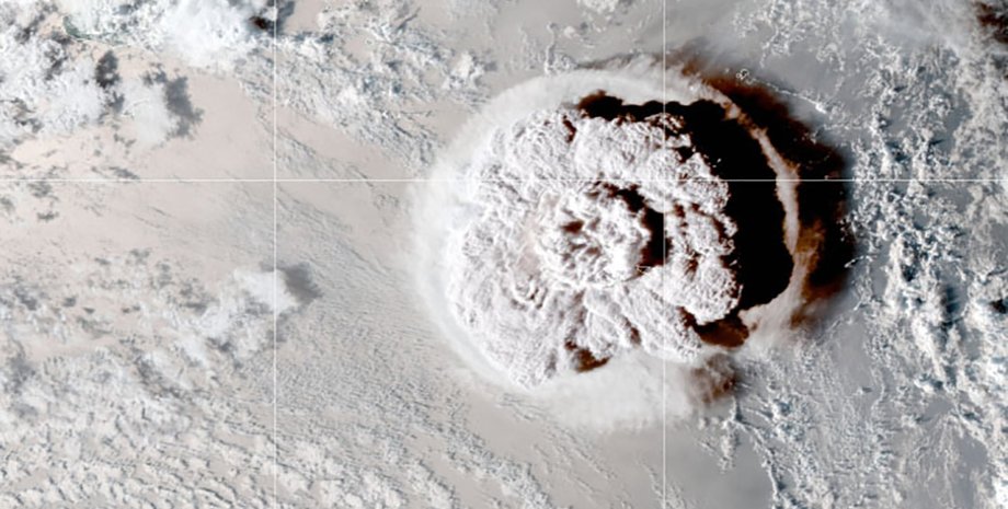 извержение вулкана, вулкан Тонга, фото