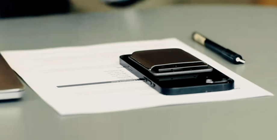 Диктофон органайзер Plaud Note Apple iPhone штучний інтелект