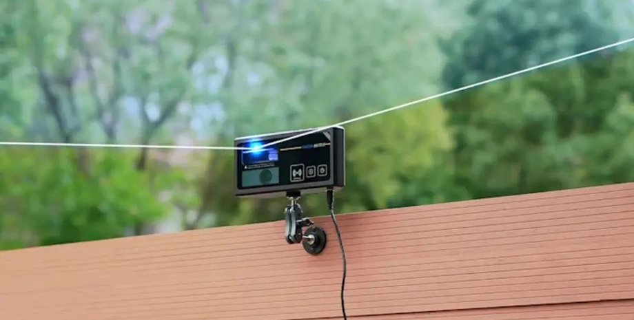 Гаджет против комаров Photon Matrix стреляет лазером