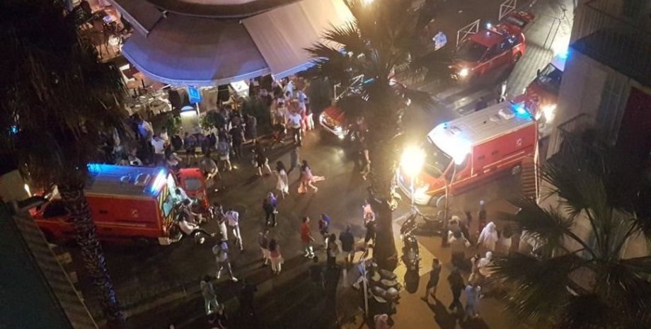 Паника в Жуан-ле-Пен / Фото: twitter.com/cctvnews