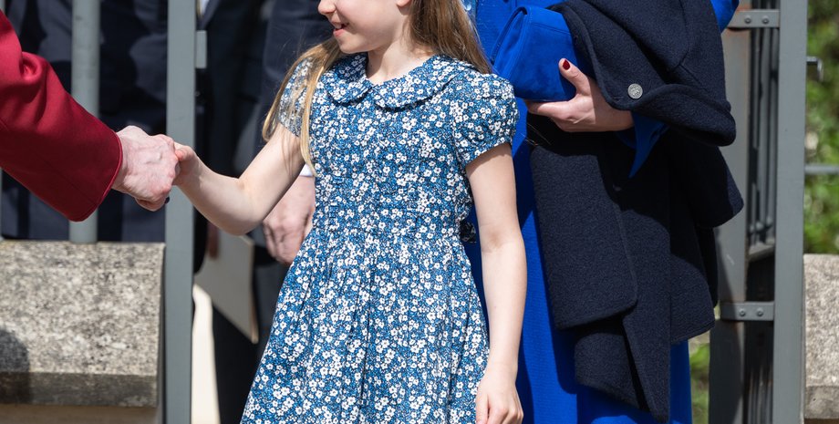 Принцесса Шарлотта 2023, модные образы принцессы шарлотты, модные выходы принцессы шарлотты, кейт миддлтон, образы принцессы