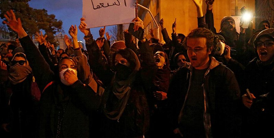 Фото: Abedin Taherkenareh