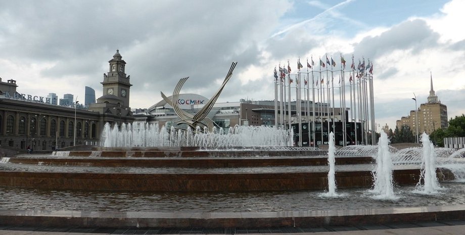 площадь европы, киевский вокзал, москва, площадь евразии, переименование