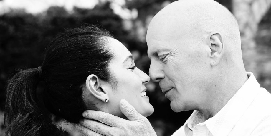 Брюс Уиллис, Эмма Хэминг Брюс Уиллис, Эмма Хэминг, супруги, архивное фото