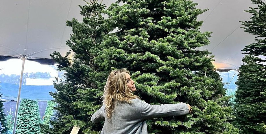 Дженнифер Энистон, рождество, елка, дух рождества