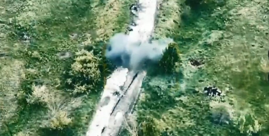 Російські війська, Російські мотоциклісти, мотоцикли ЗС РФ, ЗС РФ бої Куп'янськ, колона мотоциклів ЗС РФ, підрозділ Кара-Даг ЗСУ Куп'янськ