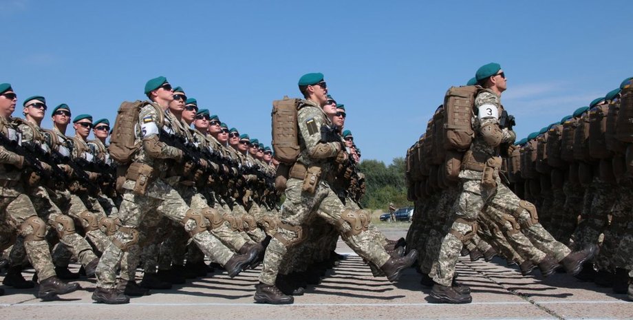 ВСУ, военные, парад, марш, строевой шаг,