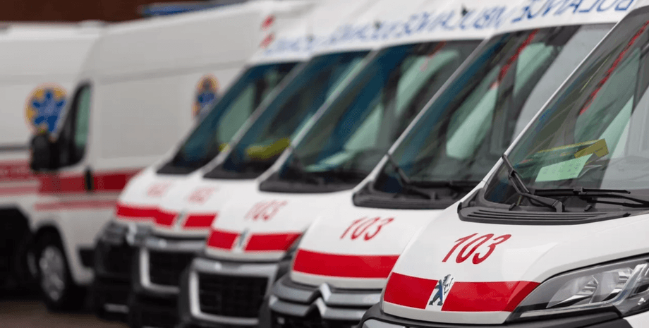 скорая помощь, машины скорой помощи, черновицкая ова, ова черновцы, гуманитарная помощь