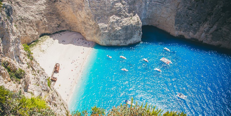 Фото: IN LOVE WE TRUST