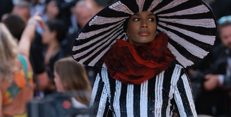 Икрам Абди, супермодель, мусульманка