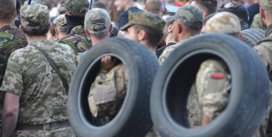 Марш добровольцев в Киеве / Фото РИА Новости