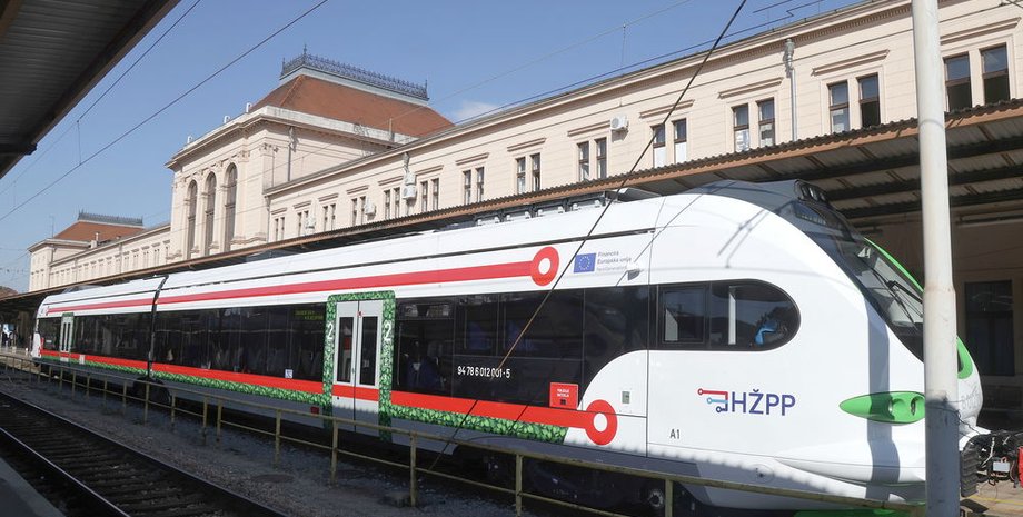 электропоезд на аккумуляторных батареях