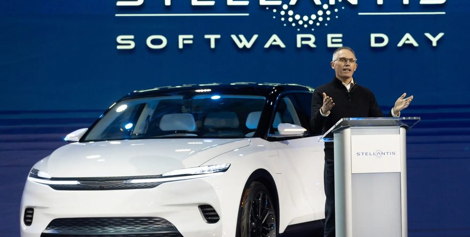 Карлос Таварес, концерн Stellantis, новые электромобили, продажи электромобилей