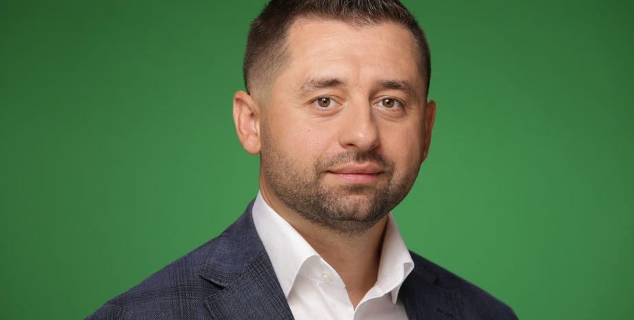 Слуга народа, монобольшинство, Давид Арахамия