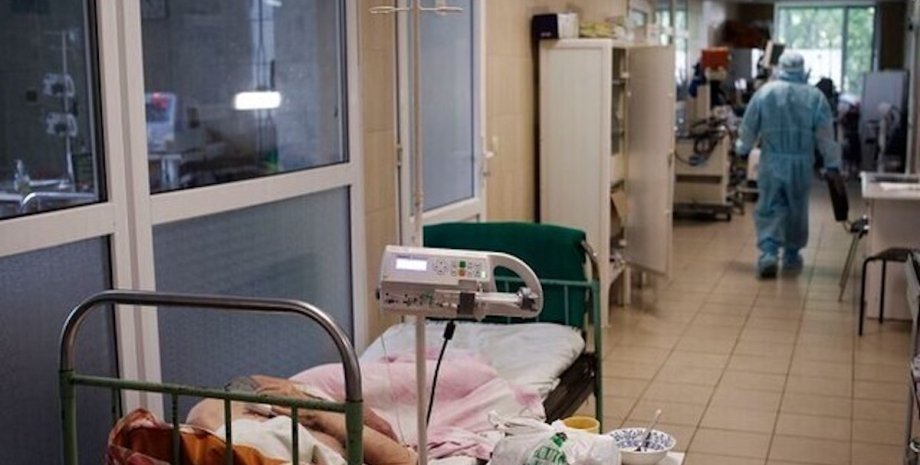 Пацієнти з коронавірусом, лікарня, госпіталізації, пандемія коронавірусу в Україні