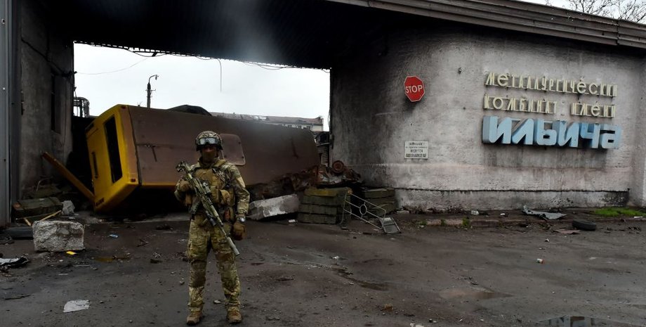 морпіхи на ммк Ілліча, українські бійці на ммк Ілліча, меткомбінат Ілліча, маріуполь оточення, маріуполь оборона, маріуполь здача в полон,