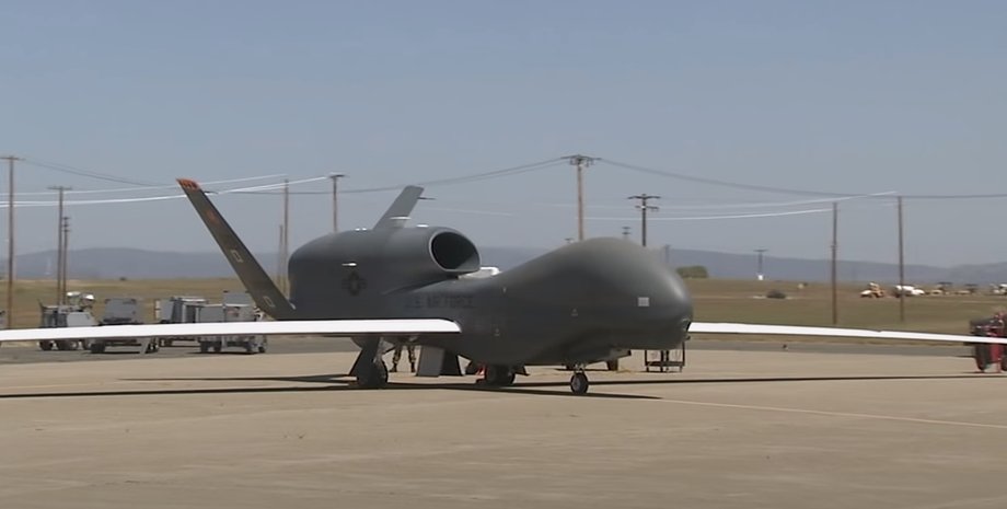 RQ-4 Global Hawk Block 40