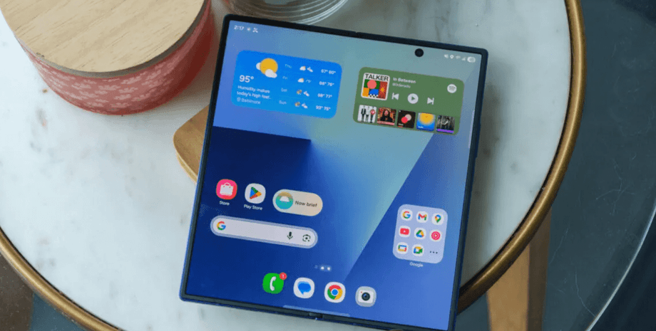 лучшие складные смартфоны 2025 года