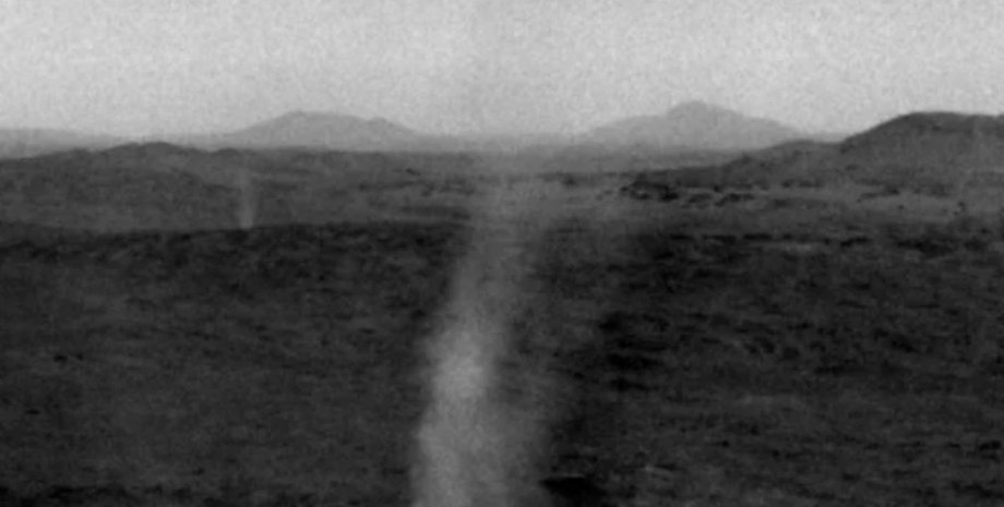 пиловий диявол