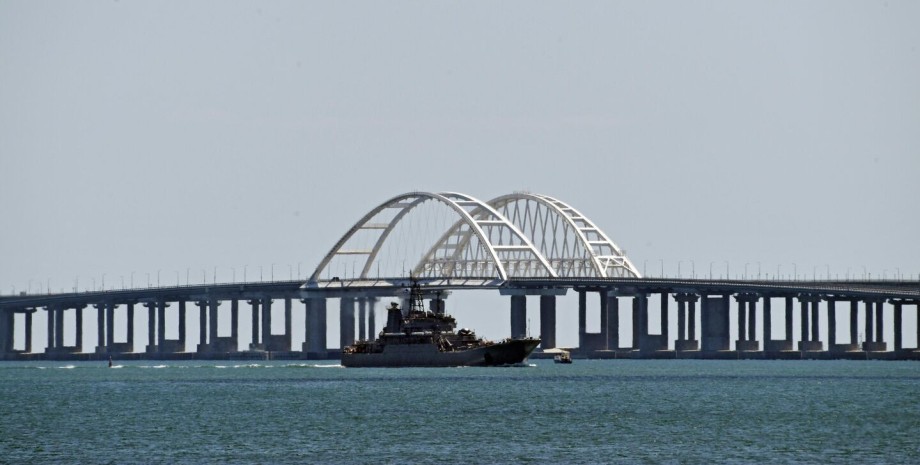 Según Dmitry Pletenchuk, un portavoz de las fuerzas navales, la península para e...