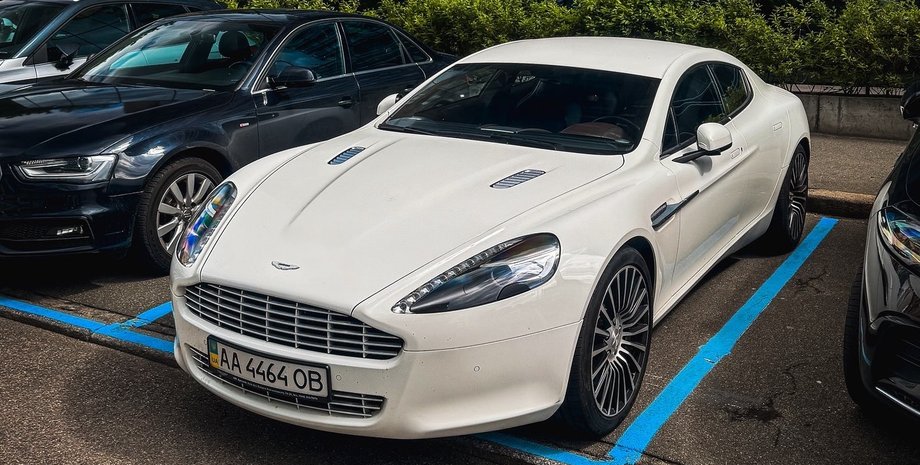 Aston Martin Rapide