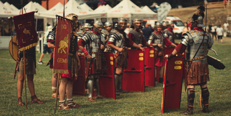 Троянская война, Эней, Энеида Вергилия, Британия, география, мифология, Фракия, Нидерланды, история, античность, мореплавание, Троя, принц, исследования