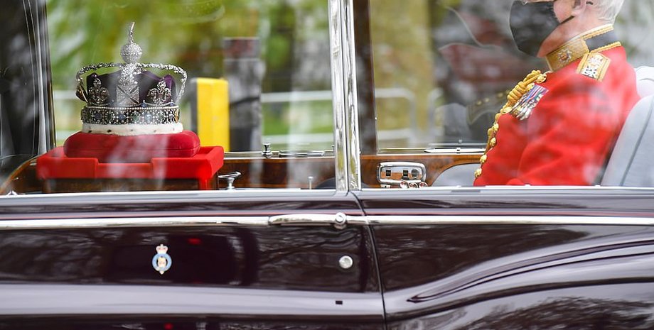 похорон елизаветы, корона елизаветы, королева умерла