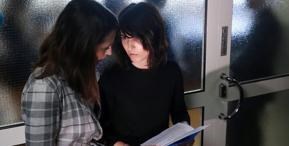 Дарья Жук ("Дождь") и Фарида Рустамова (ВВС) / Фото: Сергей Фадеичев / ТАСС