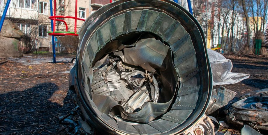 ракета, харківська область, двір