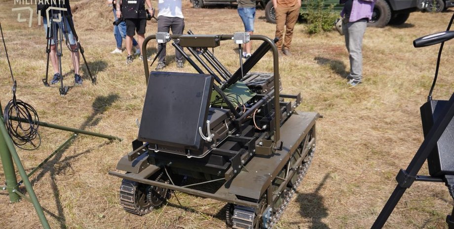 Наземный робот-РЭБ