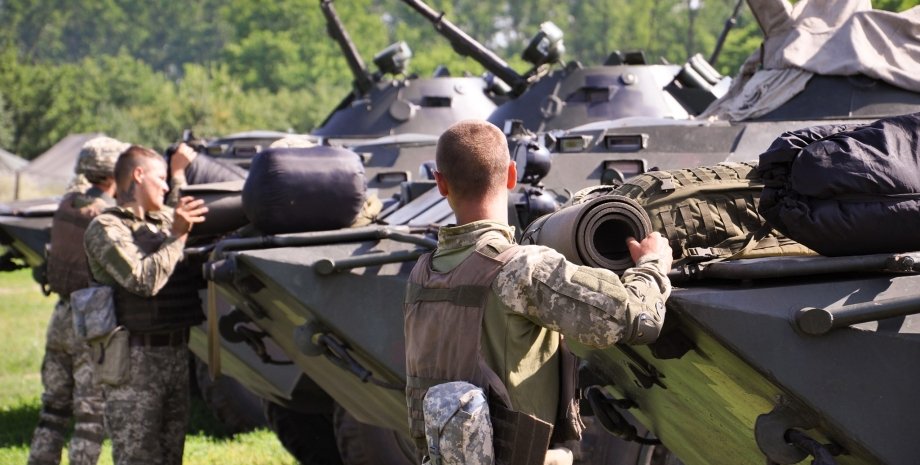 Військові країн-членів НАТО Щоб завершити війну, західні партнери України по НАТО повинні вигадати план надання гарантій безпеки