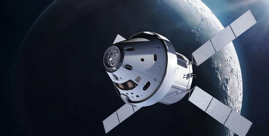 космический корабль, Луна