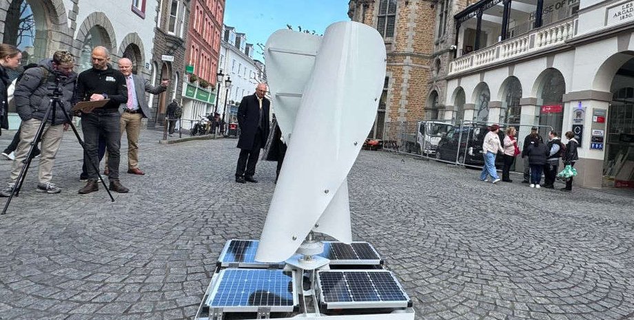 Вертикальная ветряная турбина, AirTurb Model One, ветрогенератор, фото