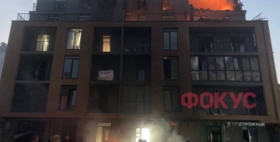 Последствия ракетного удара по Львову