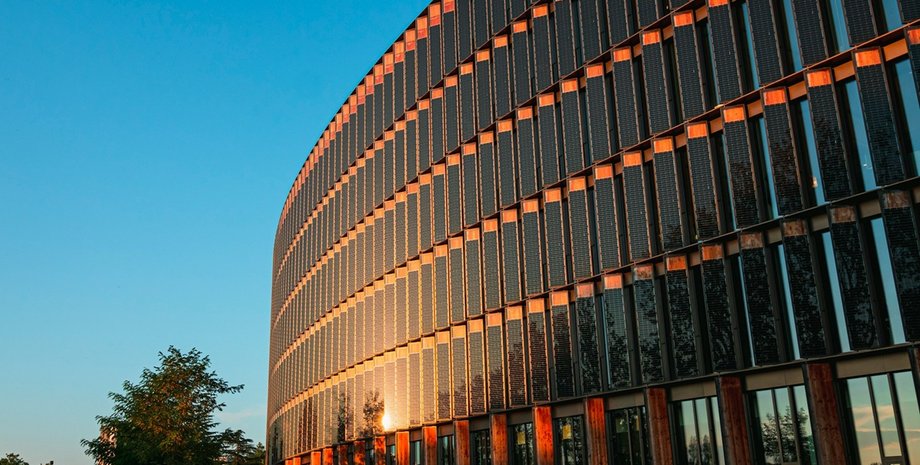 прозрачные солнечные панели