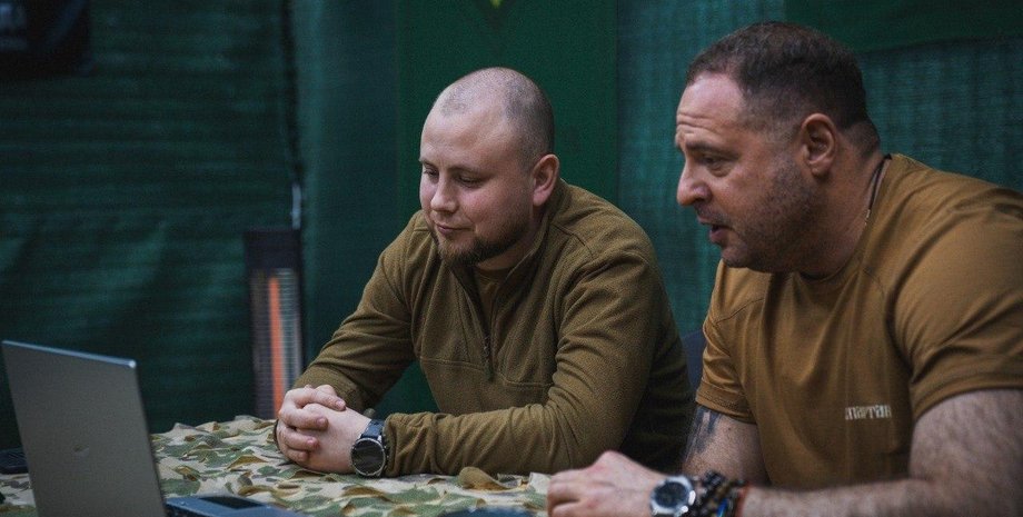 Ермак познакомил бригаду НГУ с Drevo