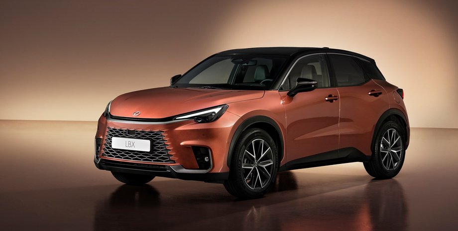 Lexus, Lexus LBX, Кросовер, Новинки, Гібрид, Гібридний кросовер, Інтер'єр, Фото, Дизайн, Toyota