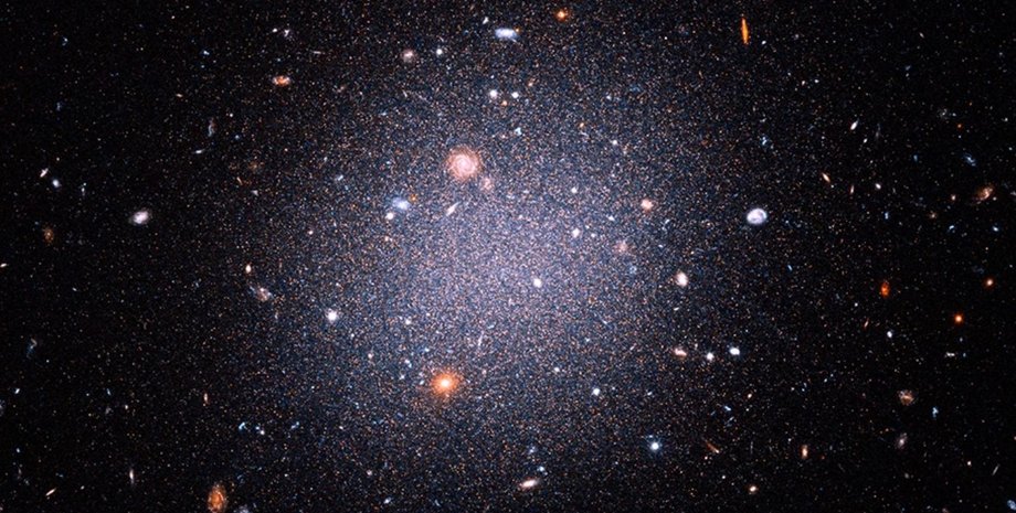 Галактика DF2