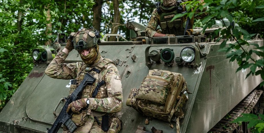 украинские военные