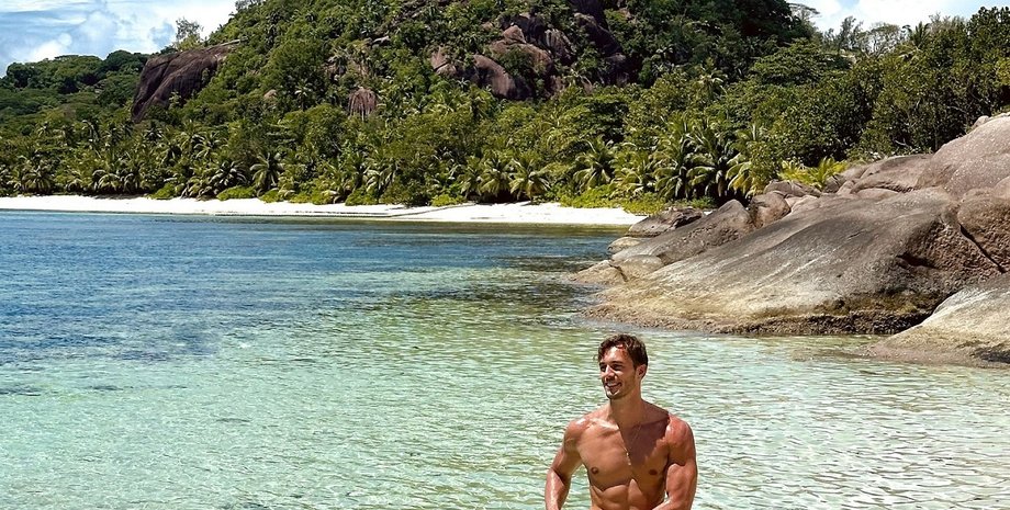 Федерико Кола, Сейшельские острова