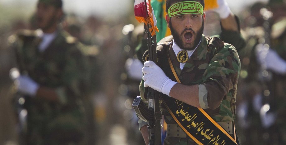 Солдат КСИР