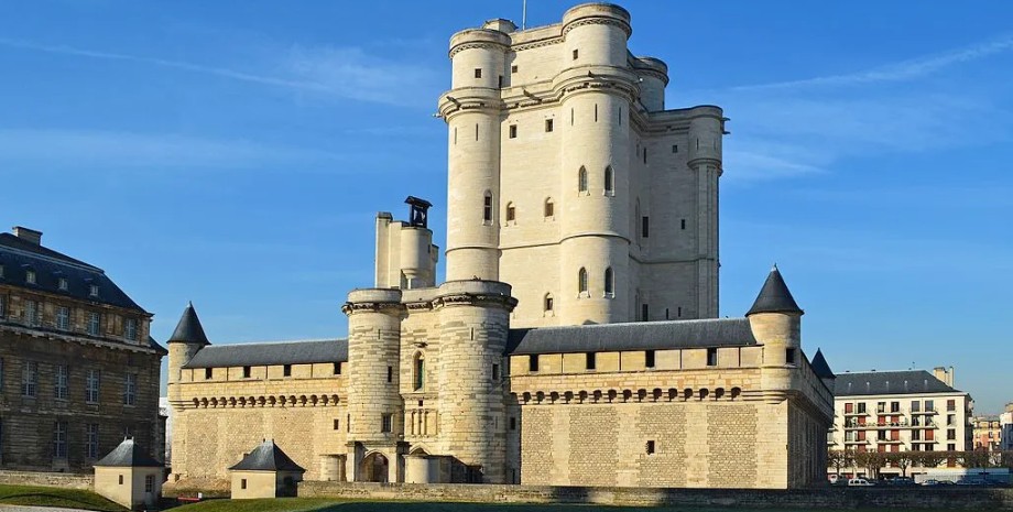 Венсенский замок, посещение венсенского замка, запрет на посещение венскенского замка