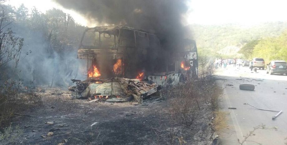 Фото: twitter.com/lareveron10