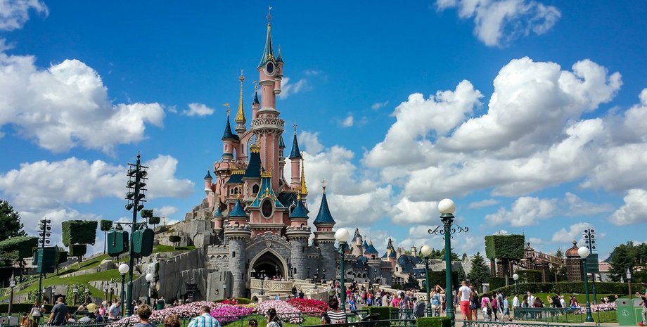 Скандал со свадьбой в диснейленде 9-летняя девочка