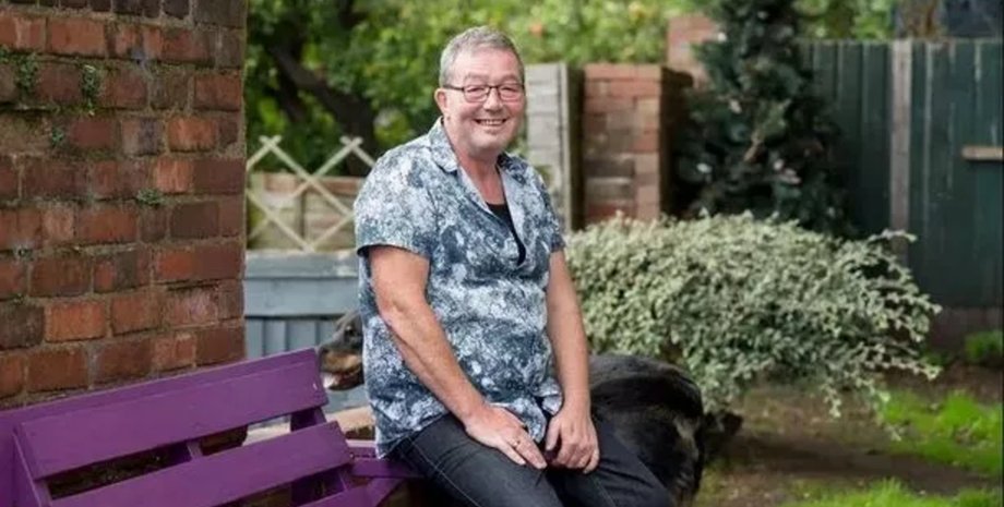 Победитель лотереи, лотерея, приз, деньги, выиграл в лотерею, сорвал джекпот, помолился бабочке, покойная приемная мать