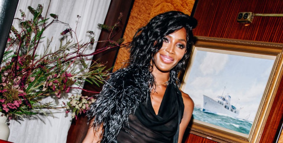 Наоми Кэмпбелл Наоми Кэмпбелл, картина, цветы